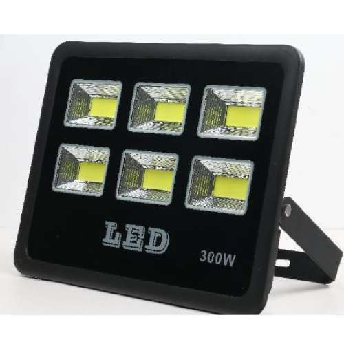 Total Tools Outdoor LED Flood Light 500W D/Light (TTN-CET-108-500W)